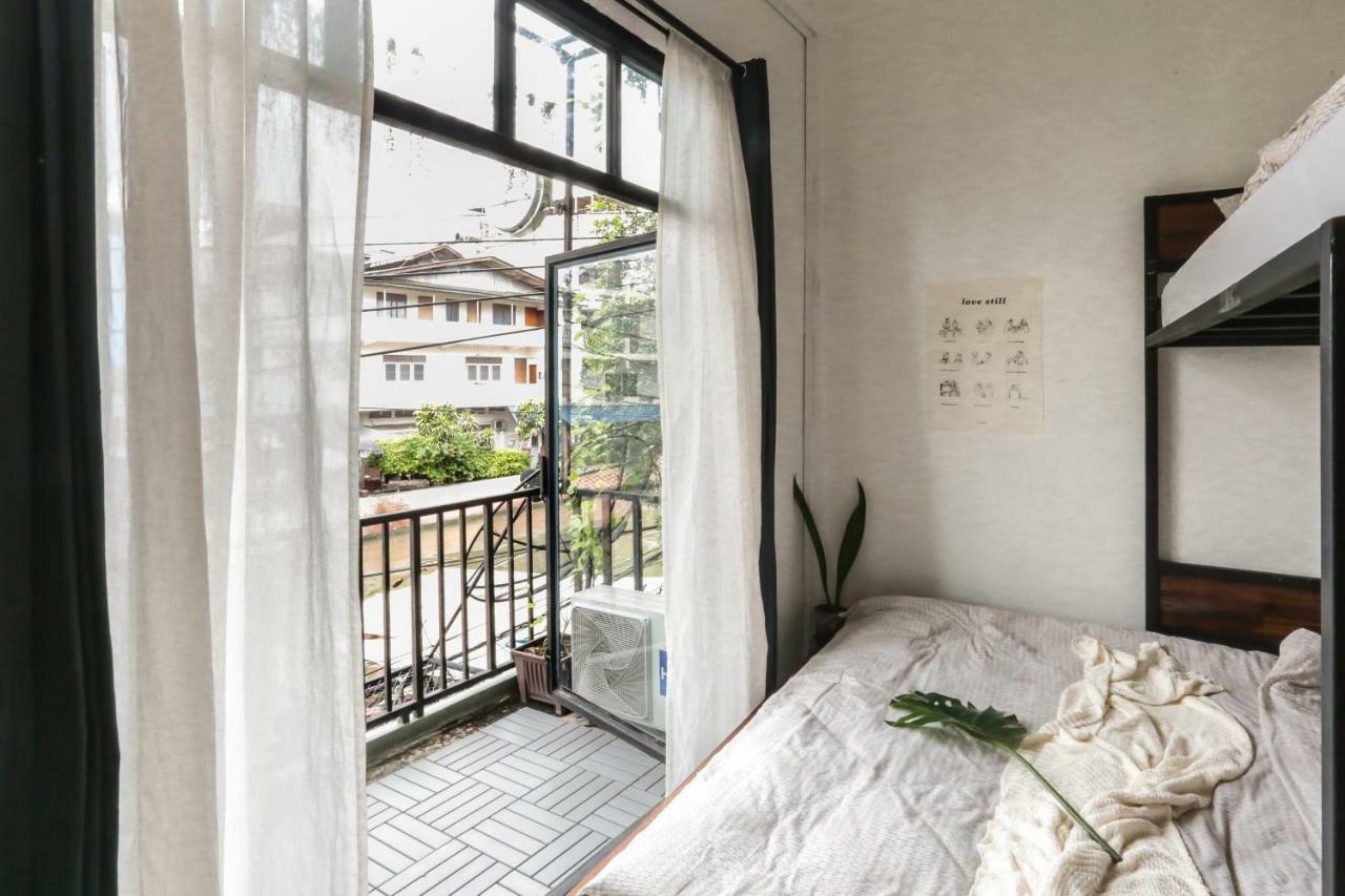 Хостел Klong House Бангкок Экстерьер фото